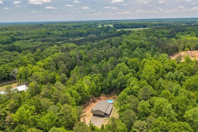 627 Johnstonville Road, Barnesville, GA 30204