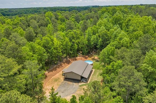 627 Johnstonville Road, Barnesville, GA 30204