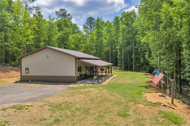 627 Johnstonville Road, Barnesville, GA 30204