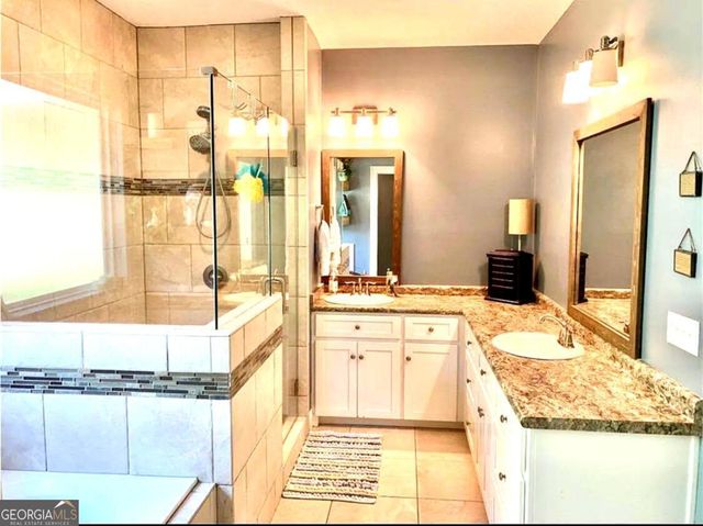 263 Country Walk Circle, Brunswick, GA 31525