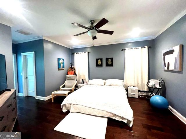 263 Country Walk Circle, Brunswick, GA 31525