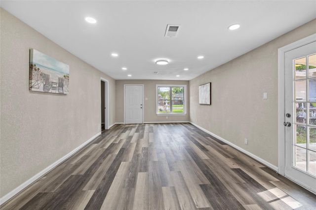 10613 Chadwick Street, Houston, TX 77029
