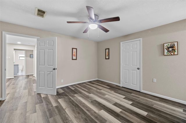 10613 Chadwick Street, Houston, TX 77029