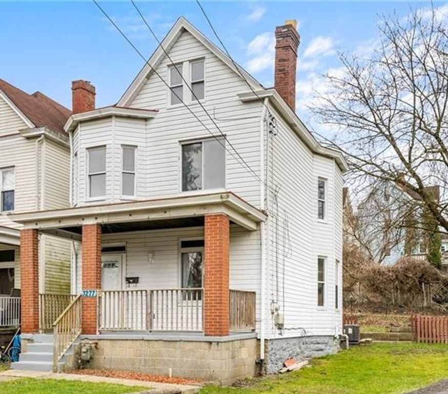 3277 Tuxedo St, Sheraden, PA 15204