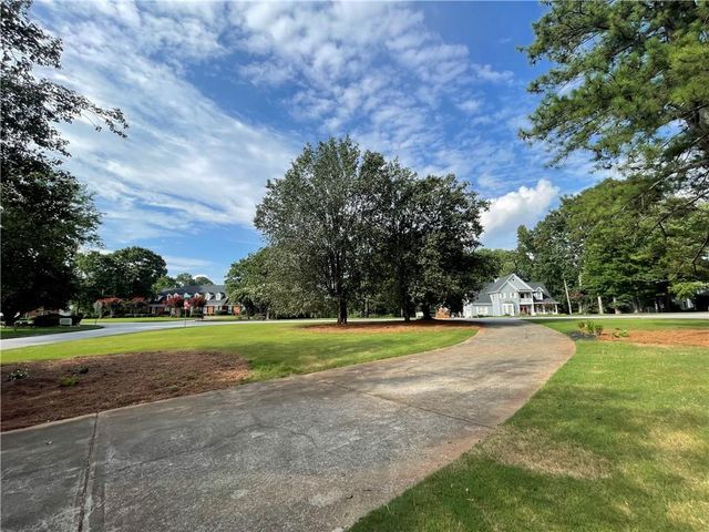 1302 Jimson Circle SE, Conyers, GA 30013