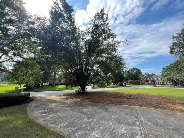 1302 Jimson Circle SE, Conyers, GA 30013