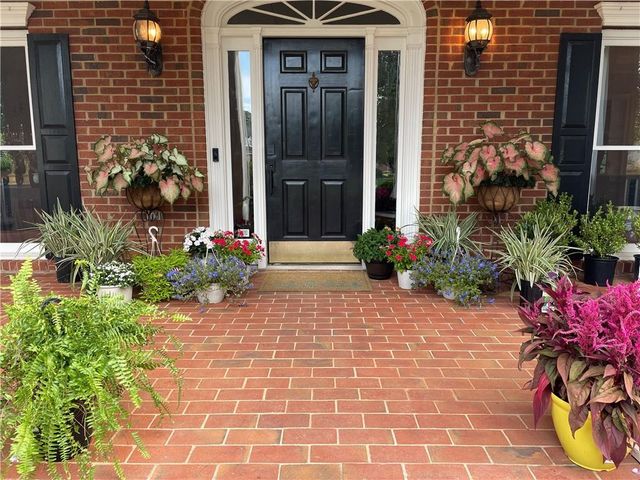1302 Jimson Circle SE, Conyers, GA 30013