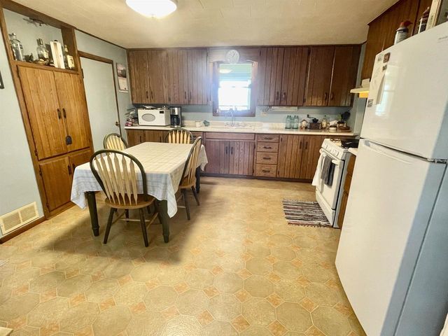 W1198 Rudys Lane, Montello, WI 53949