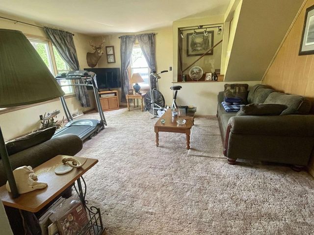 W1198 Rudys Lane, Montello, WI 53949