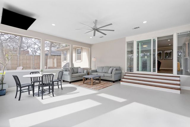 9576 Ash Creek Drive, Dallas, TX 75228