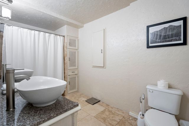 9576 Ash Creek Drive, Dallas, TX 75228