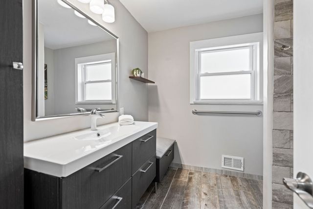 9576 Ash Creek Drive, Dallas, TX 75228