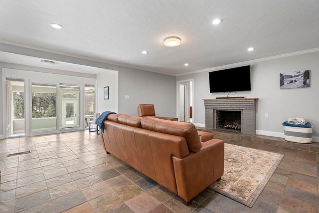 9576 Ash Creek Drive, Dallas, TX 75228