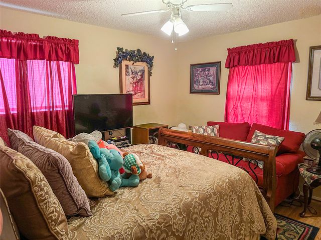 6401 Landmark Drive, Waco, TX 76710