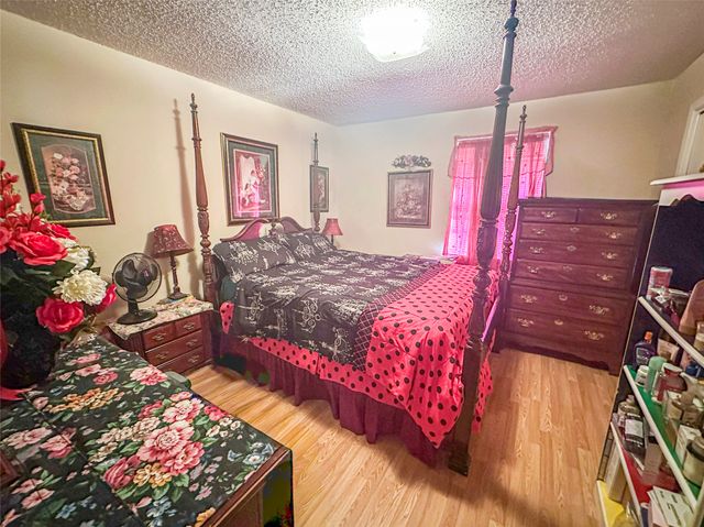 6401 Landmark Drive, Waco, TX 76710