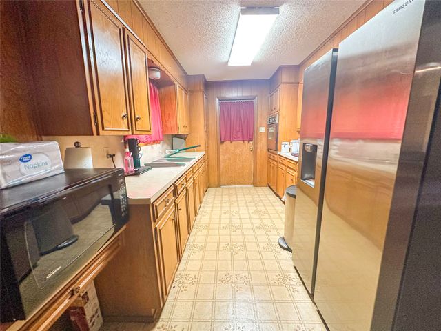 6401 Landmark Drive, Waco, TX 76710