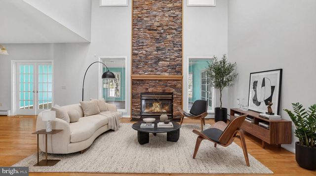 15022 SNOWDEN DR, Silver Spring, MD 20905