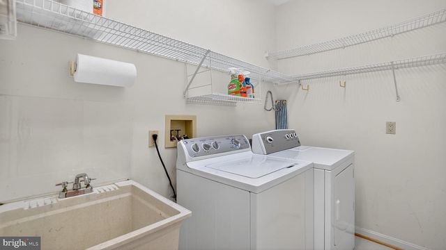 15022 SNOWDEN DR, Silver Spring, MD 20905