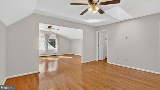 15022 SNOWDEN DR, Silver Spring, MD 20905