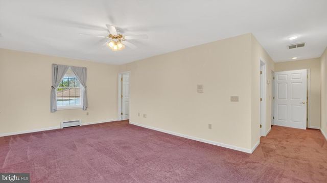 15022 SNOWDEN DR, Silver Spring, MD 20905