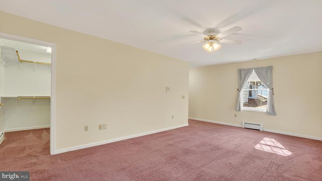 15022 SNOWDEN DR, Silver Spring, MD 20905