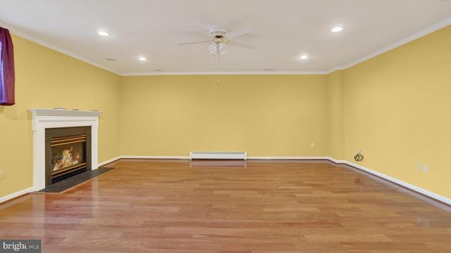 15022 SNOWDEN DR, Silver Spring, MD 20905