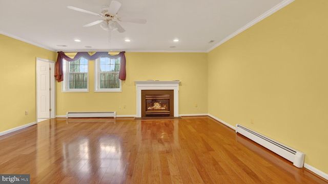 15022 SNOWDEN DR, Silver Spring, MD 20905