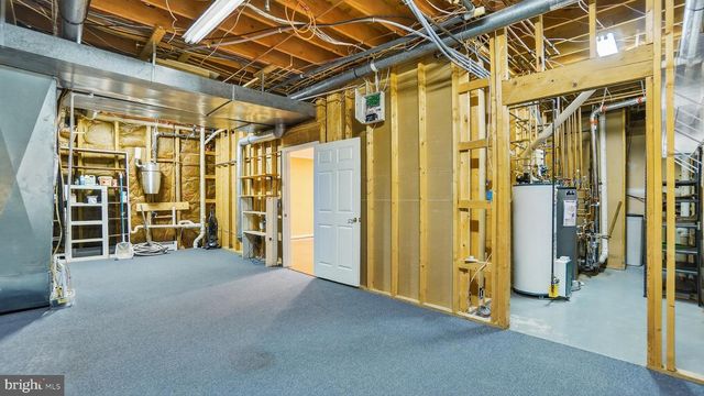 15022 SNOWDEN DR, Silver Spring, MD 20905