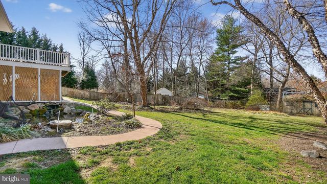 15022 SNOWDEN DR, Silver Spring, MD 20905