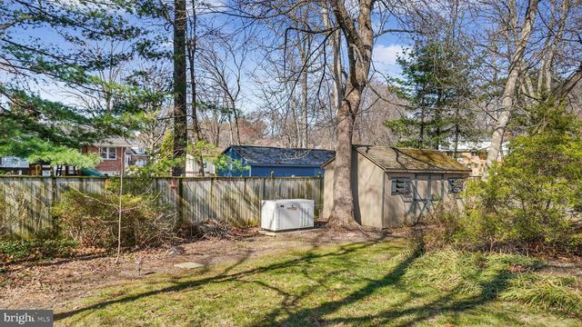 15022 SNOWDEN DR, Silver Spring, MD 20905