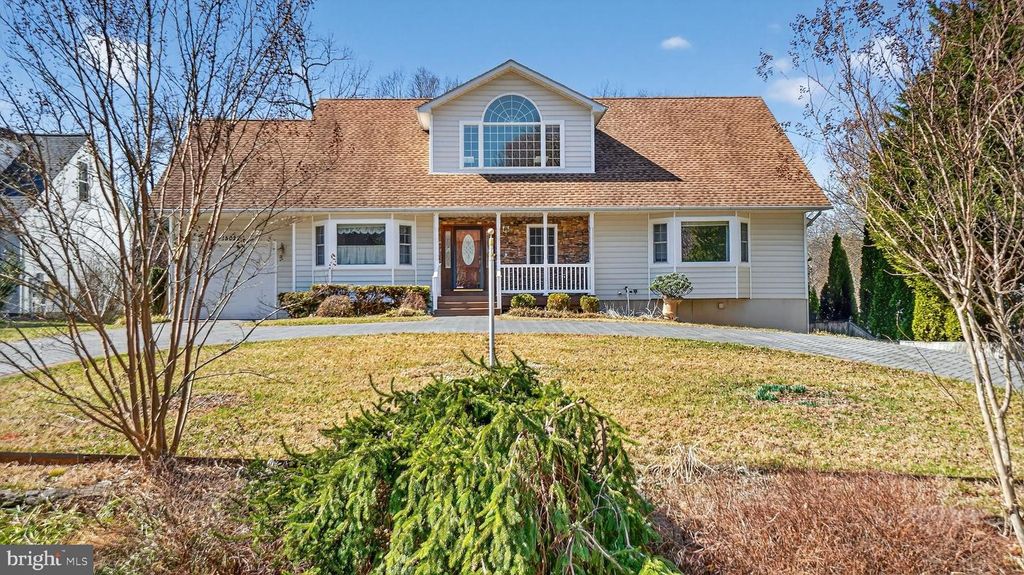 15022 SNOWDEN DR, Silver Spring, MD 20905