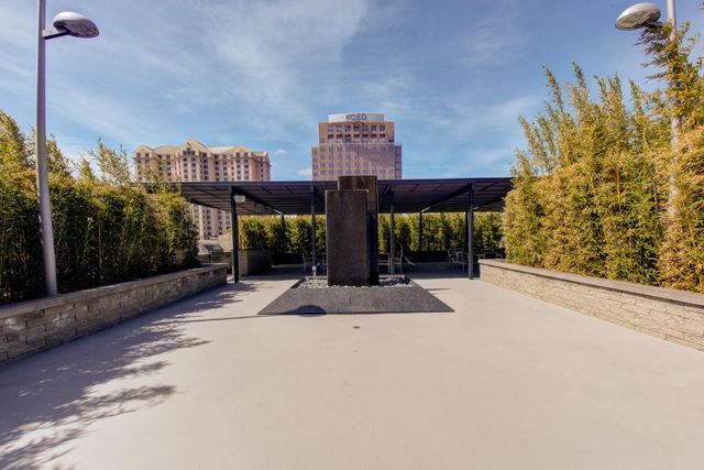 88 E San Fernando Street 704, San Jose, CA 95113