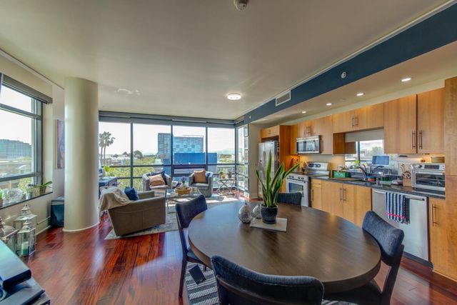 88 E San Fernando Street 704, San Jose, CA 95113