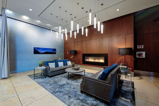 88 E San Fernando Street 704, San Jose, CA 95113