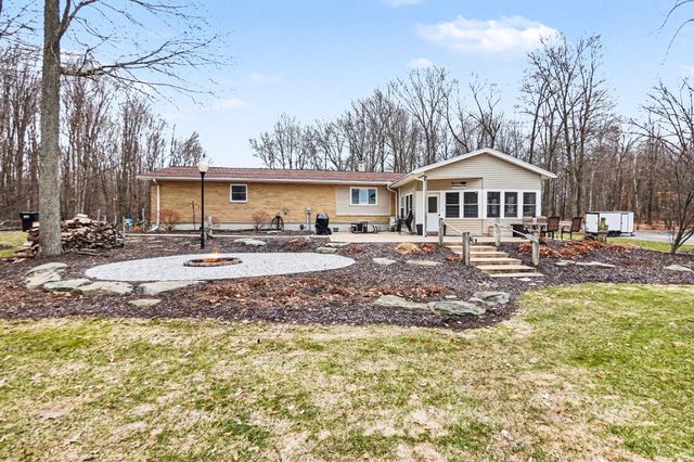 14051 17 Mile Road, Rodney, MI 49342