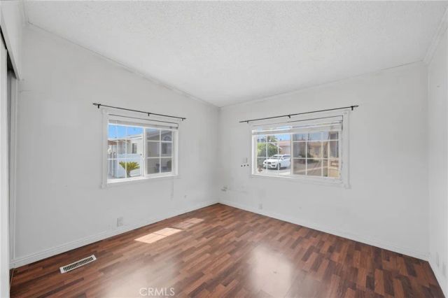 10800 Dale 215, Stanton, CA 90680