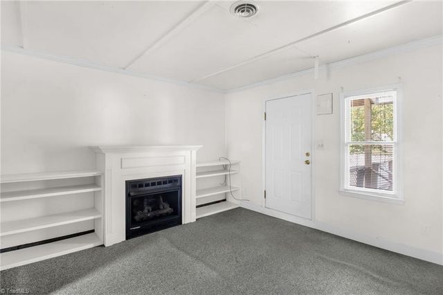 6604 Bronze Road, Jamestown, NC 27282