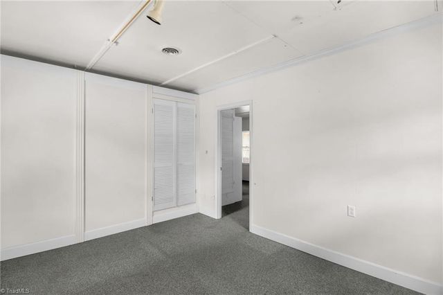 6604 Bronze Road, Jamestown, NC 27282
