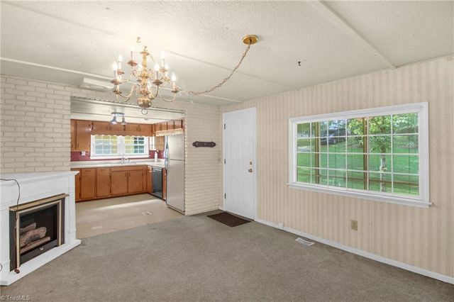 6604 Bronze Road, Jamestown, NC 27282