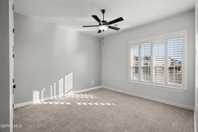 960 NAYLAND Place, El Paso, TX 79928