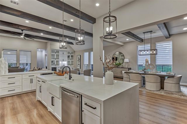22 Darien Court, Montgomery, TX 77356