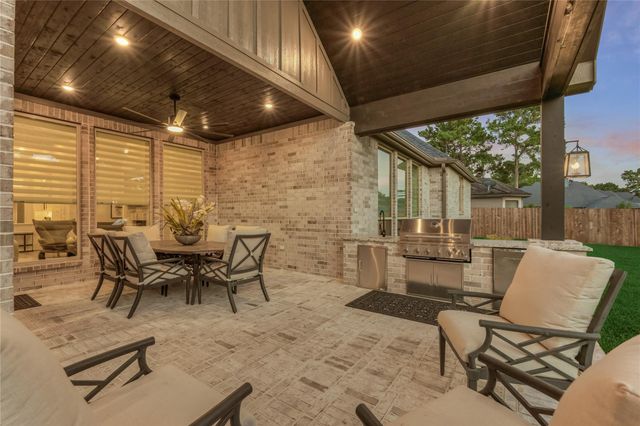 22 Darien Court, Montgomery, TX 77356