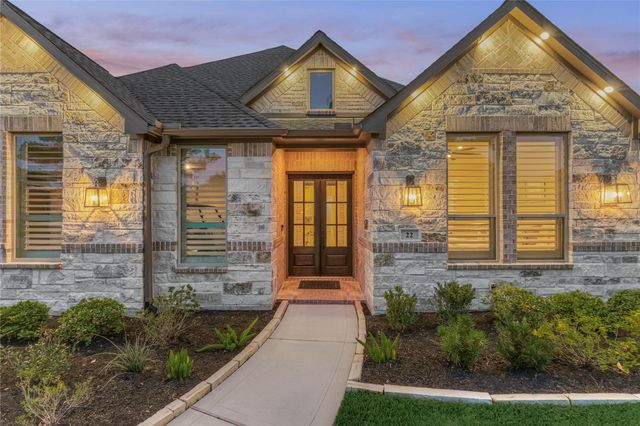 22 Darien Court, Montgomery, TX 77356