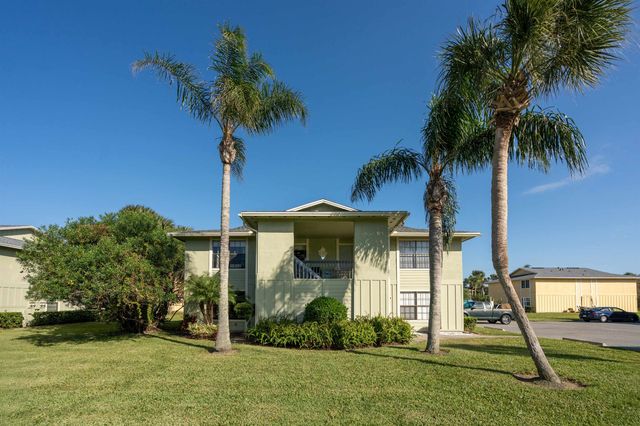 17 Clipper Ct, St Augustine, FL 32080