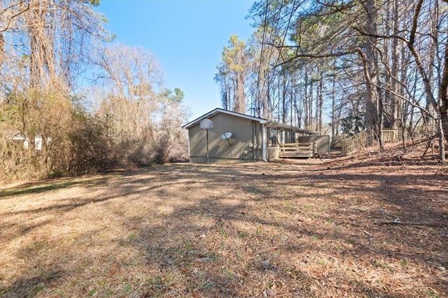 70 Lindsey Lake Drive, Dallas, GA 30157