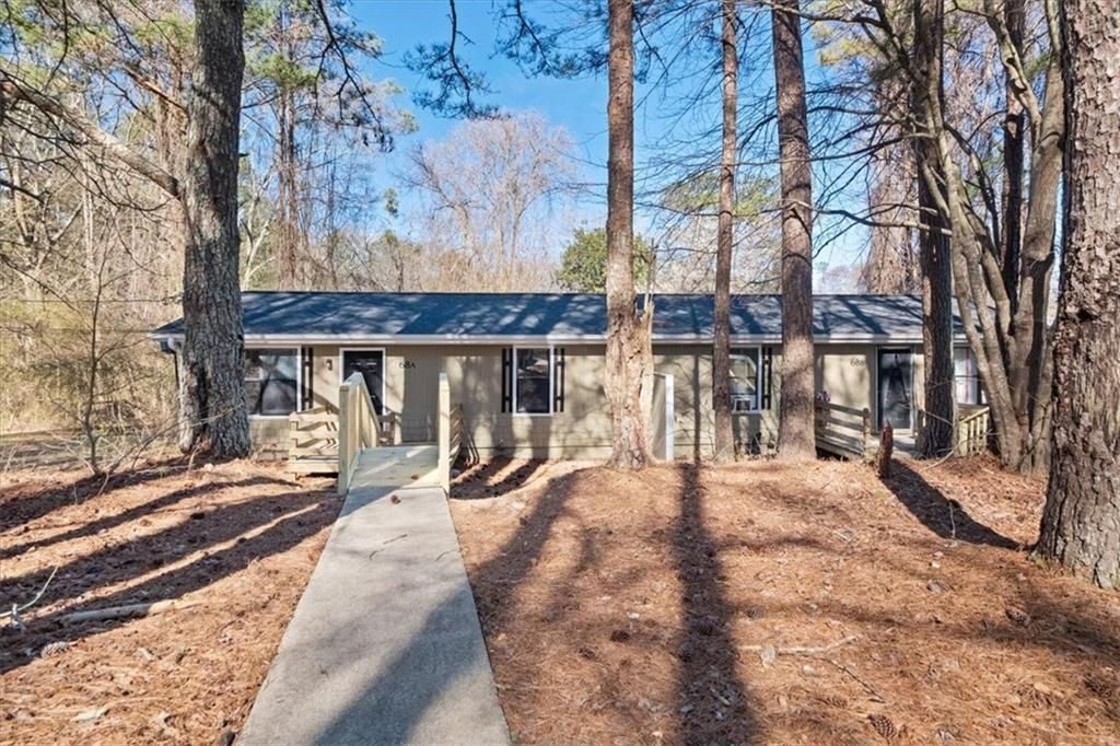 70 Lindsey Lake Drive, Dallas, GA 30157