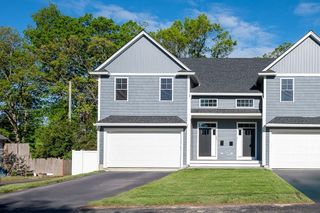 59a Mount Ave, Worcester, MA 01606