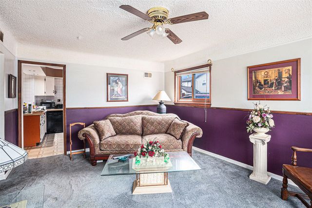 28521 Sutherland Street, Southfield, MI 48076