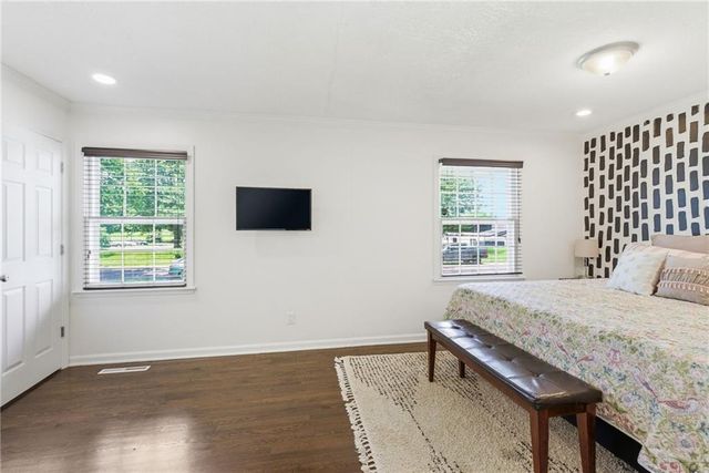 8727 Goddard Street, Overland Park, KS 66214