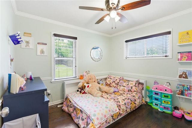 8727 Goddard Street, Overland Park, KS 66214